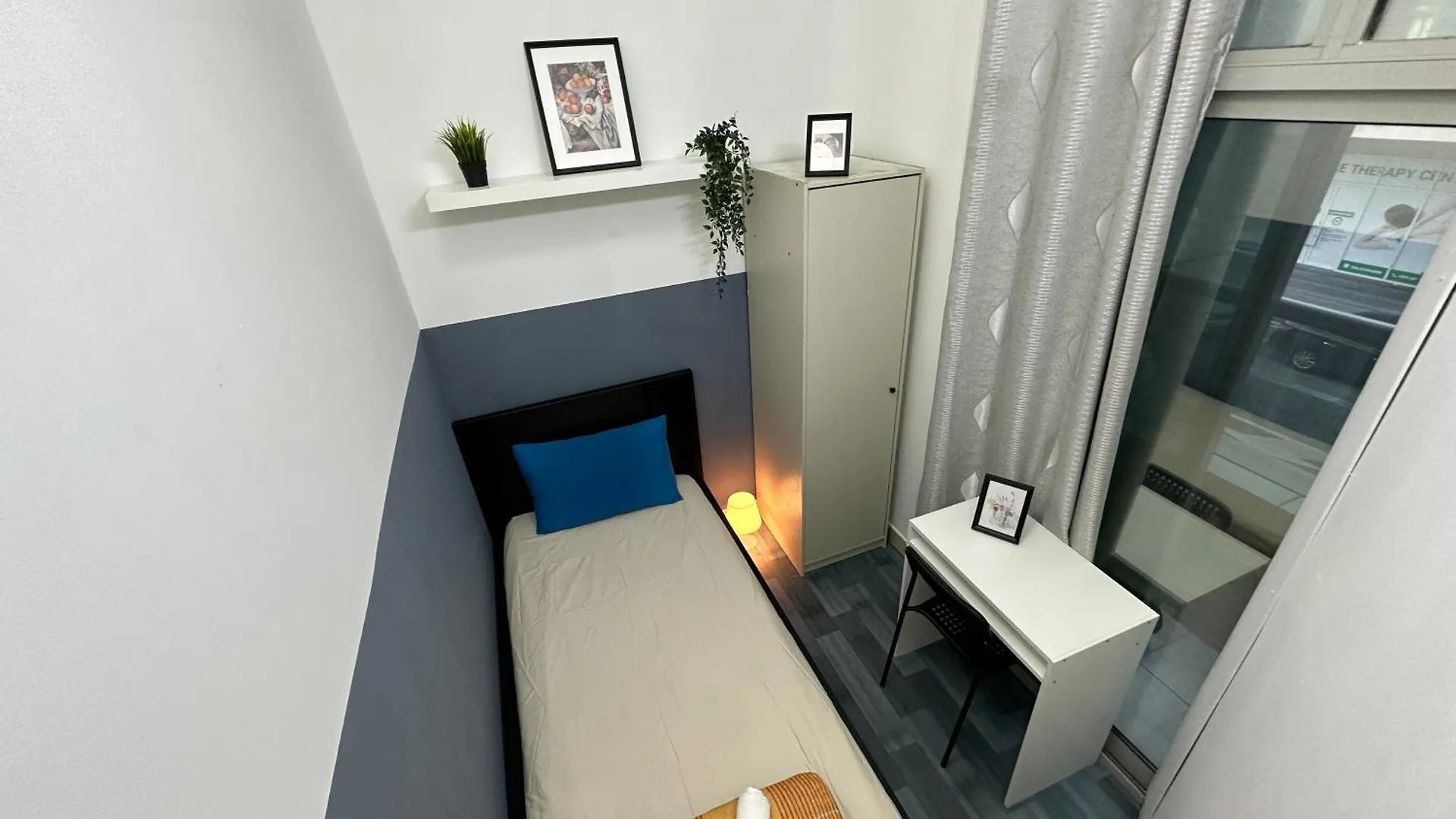 Homestay Partition Room 5 Mins To Mashreq Metro Dubai United Arab Emirates